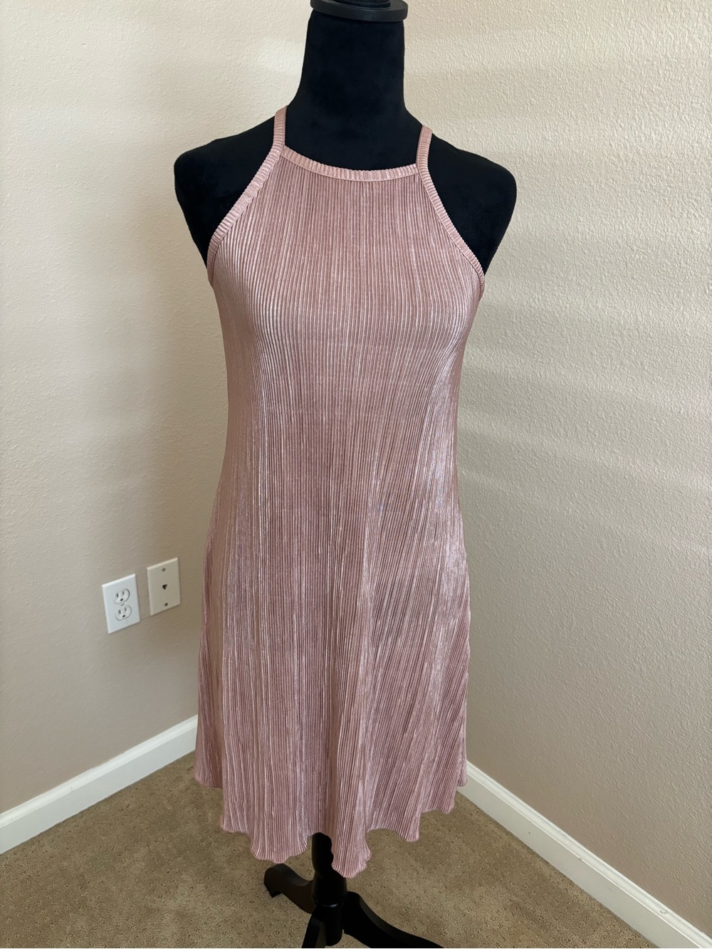 Ultra Flirt Pleated Halter Mini Dress in Dusty Rose